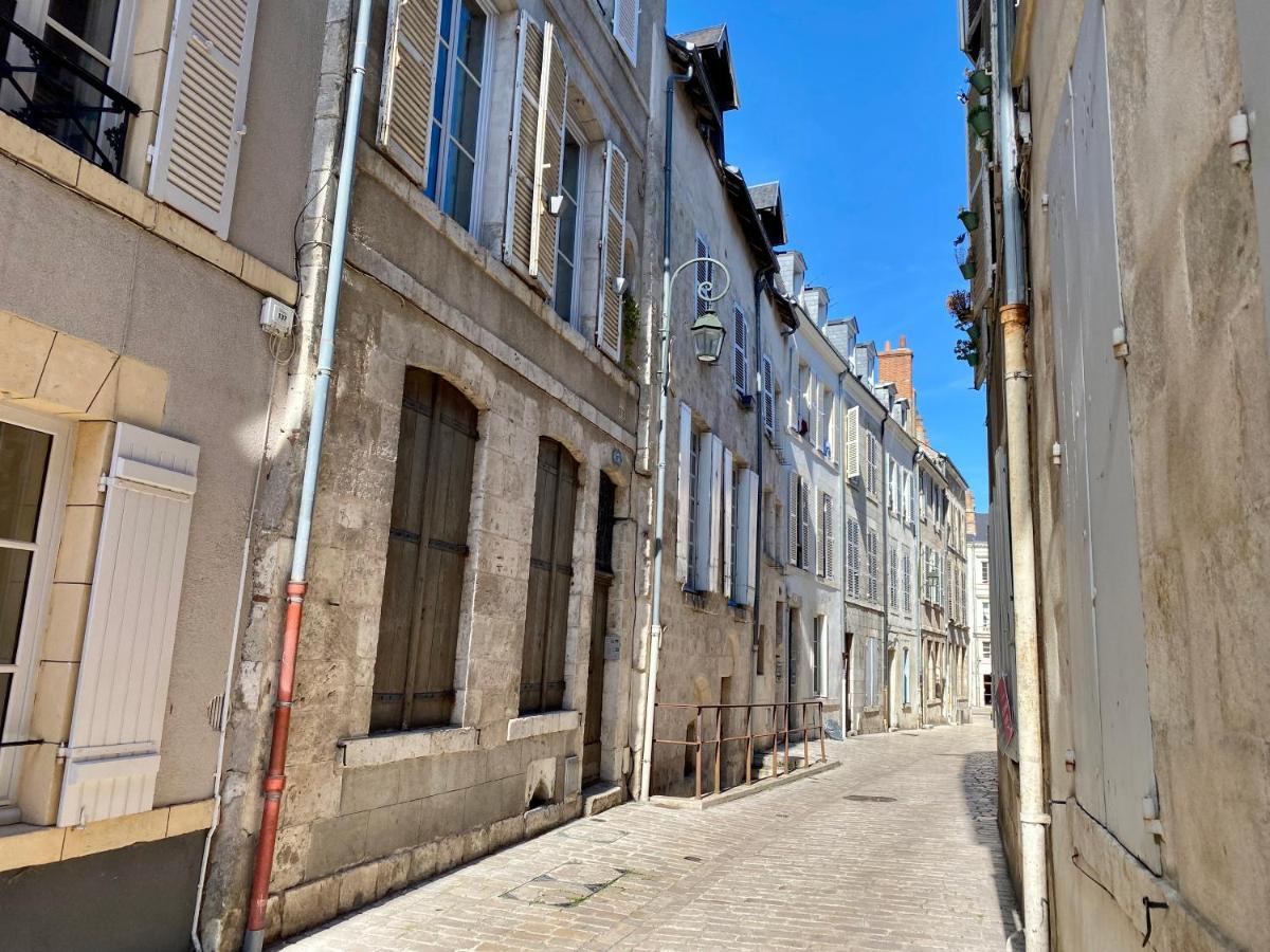 Le repaire d'Esmeralda Orléans Extérieur photo
